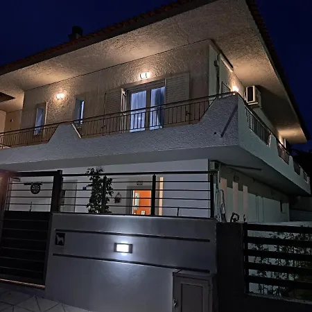 Luxury Apartment Amarynthos Exterior photo